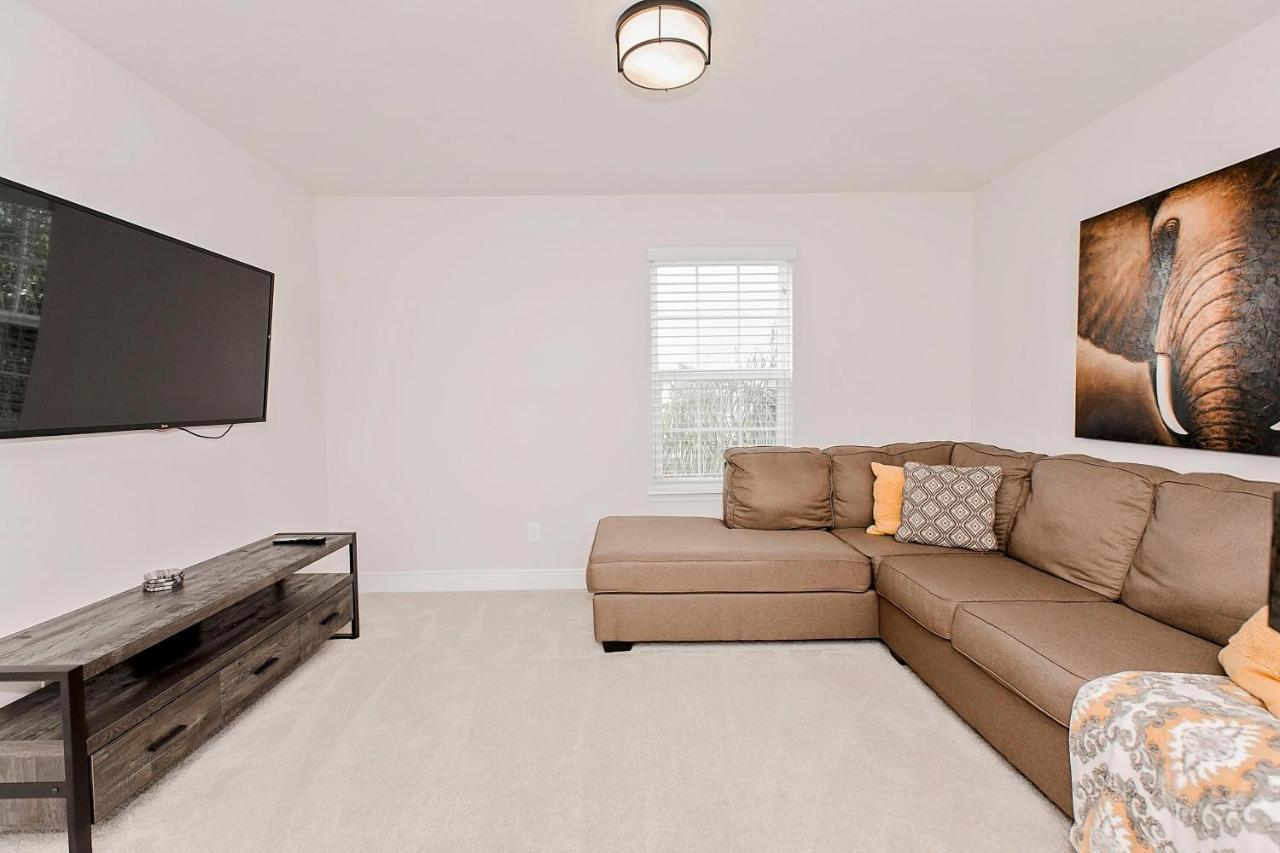 Spacious 4 bedroom home in Sanford/Orlando! Exterior foto