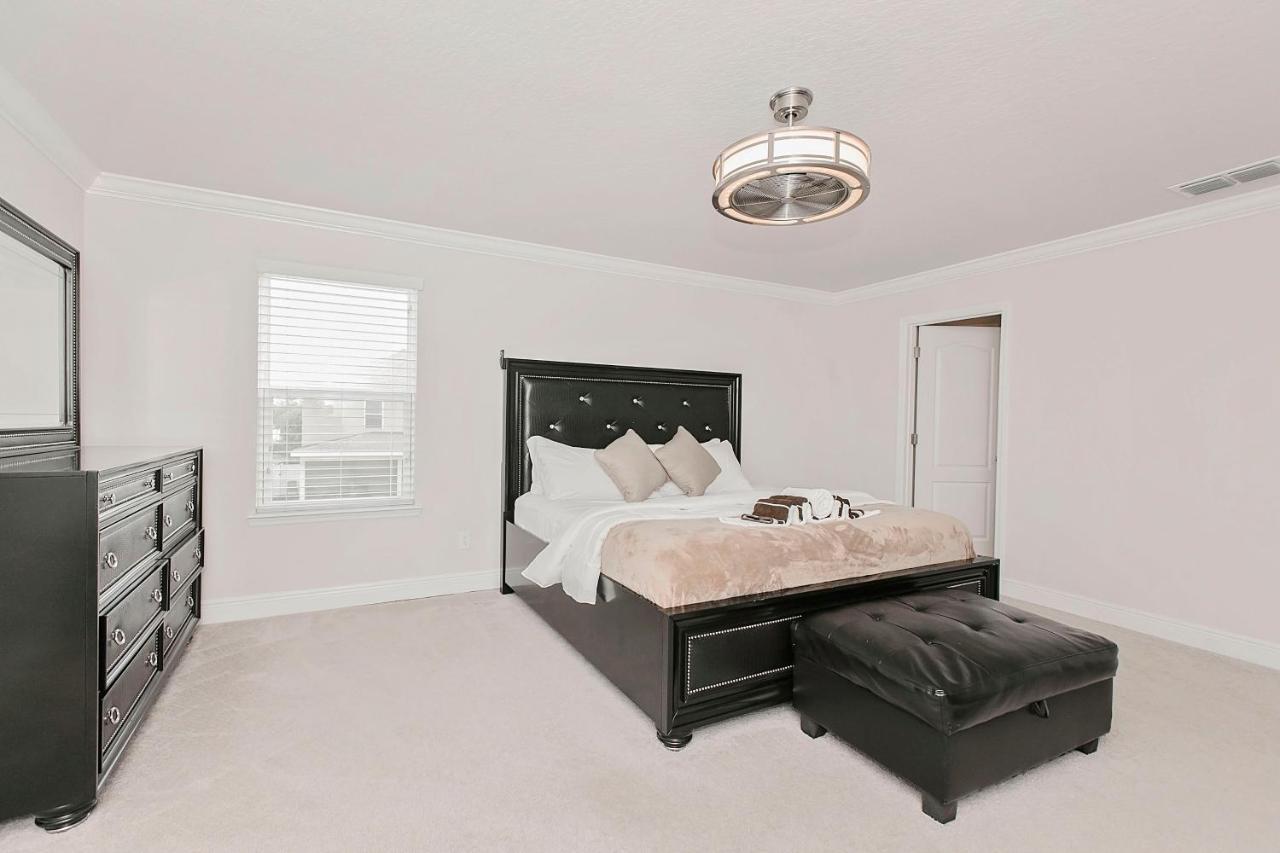 Spacious 4 bedroom home in Sanford/Orlando! Exterior foto